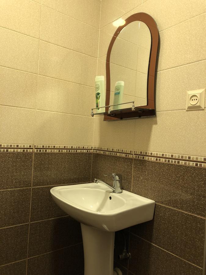 Guest House Romanadze Kobuleti Luaran gambar