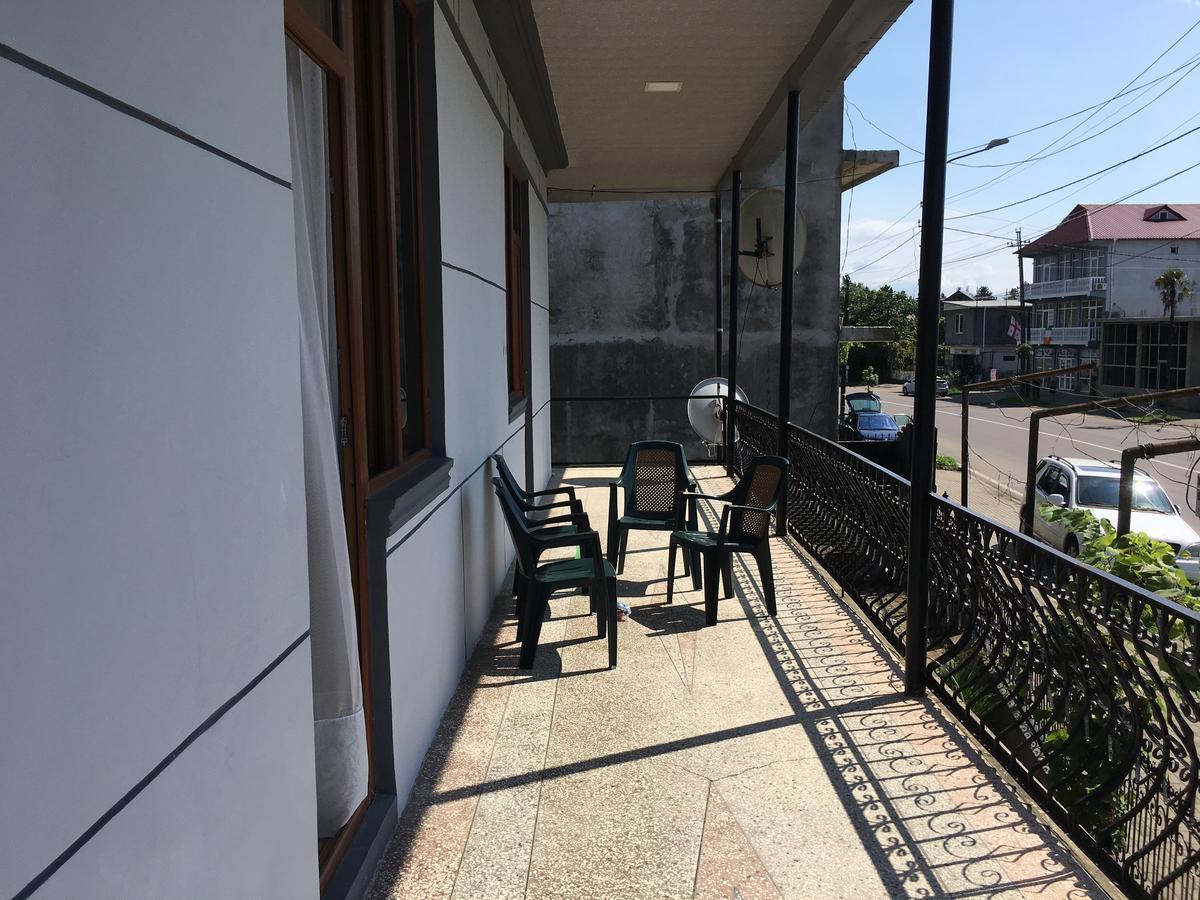 Guest House Romanadze Kobuleti Bilik gambar