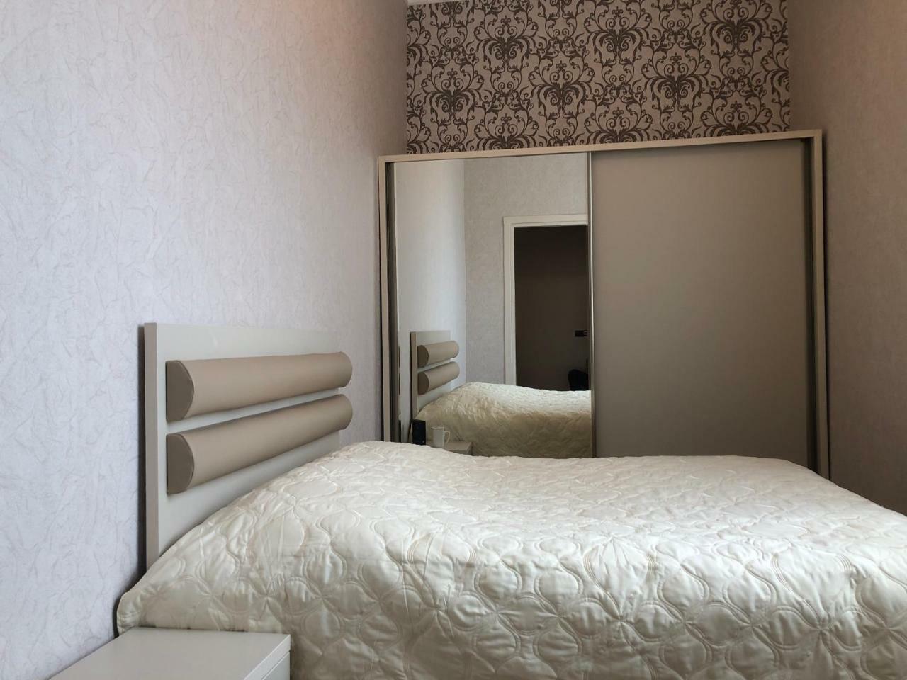 Guest House Romanadze Kobuleti Luaran gambar