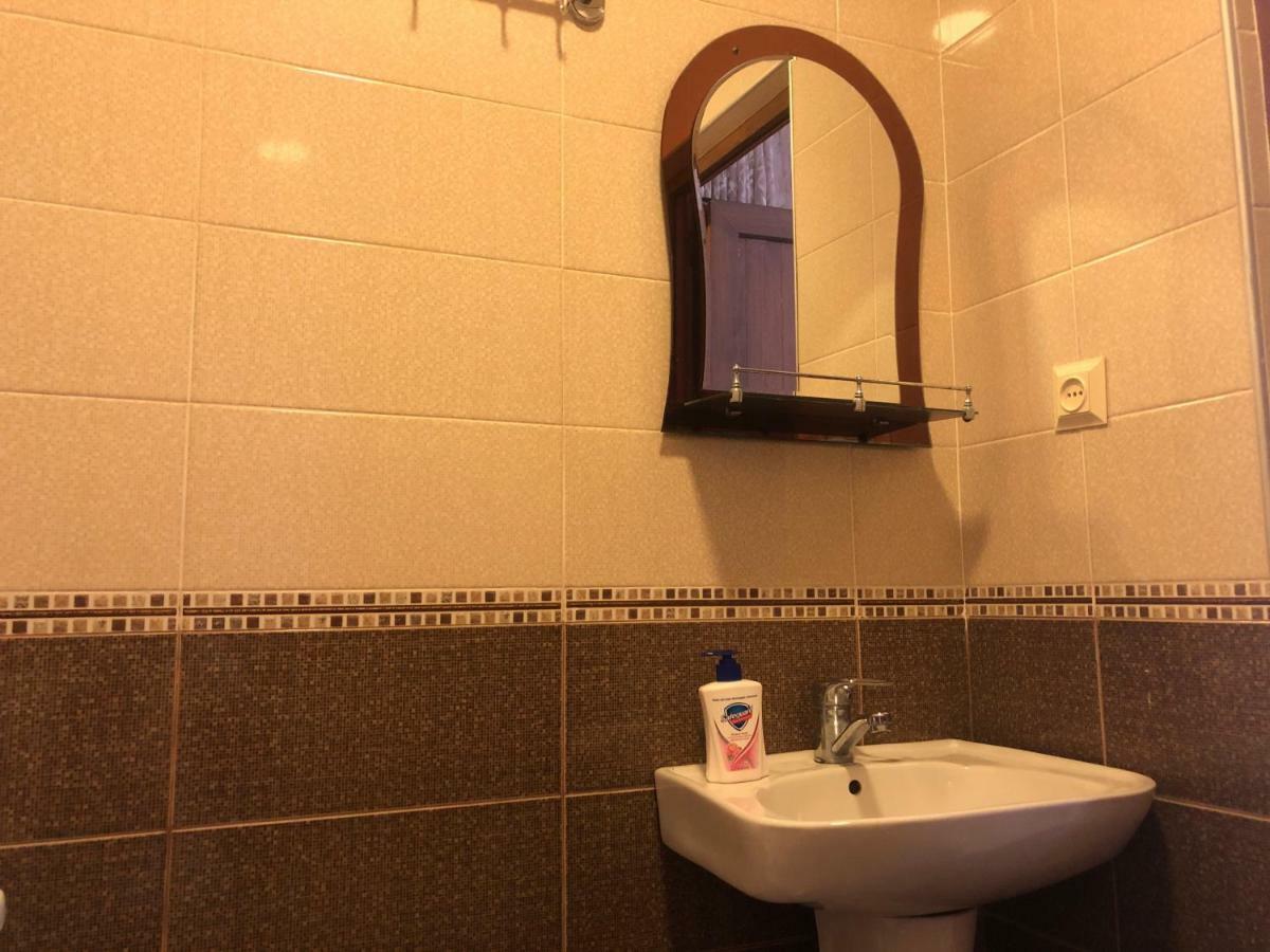 Guest House Romanadze Kobuleti Luaran gambar