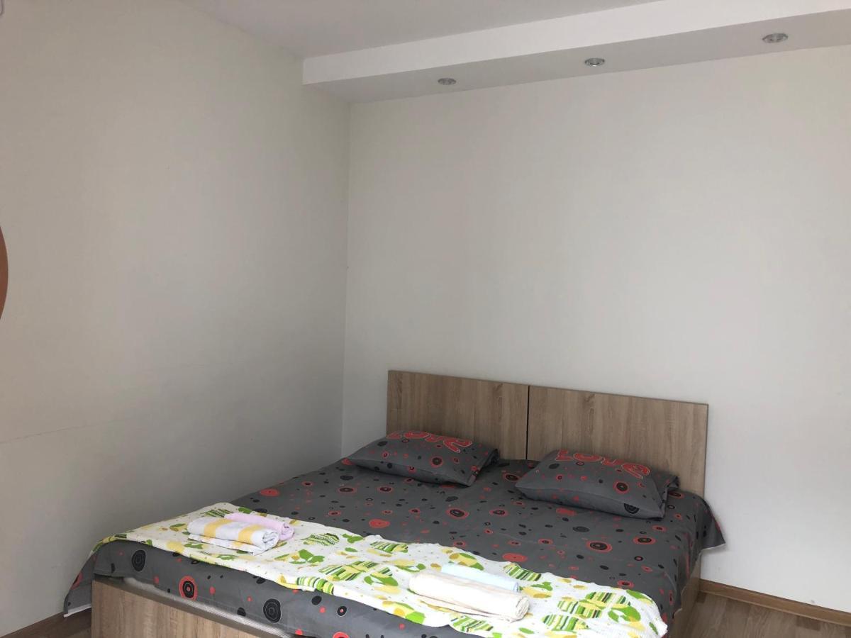 Guest House Romanadze Kobuleti Luaran gambar